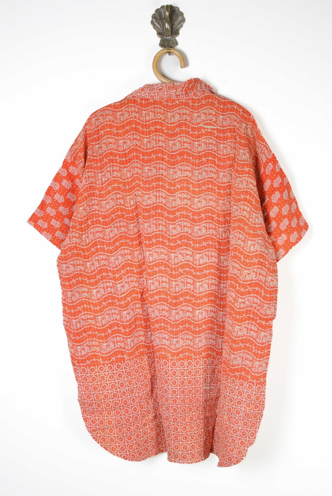 Lila Kantha Shirt L (10627) LilaShirtLRenewVintage106272_8fdc80c6-9c01-40aa-9df6-a27133304e1d Renew Bohemian Pty Ltd