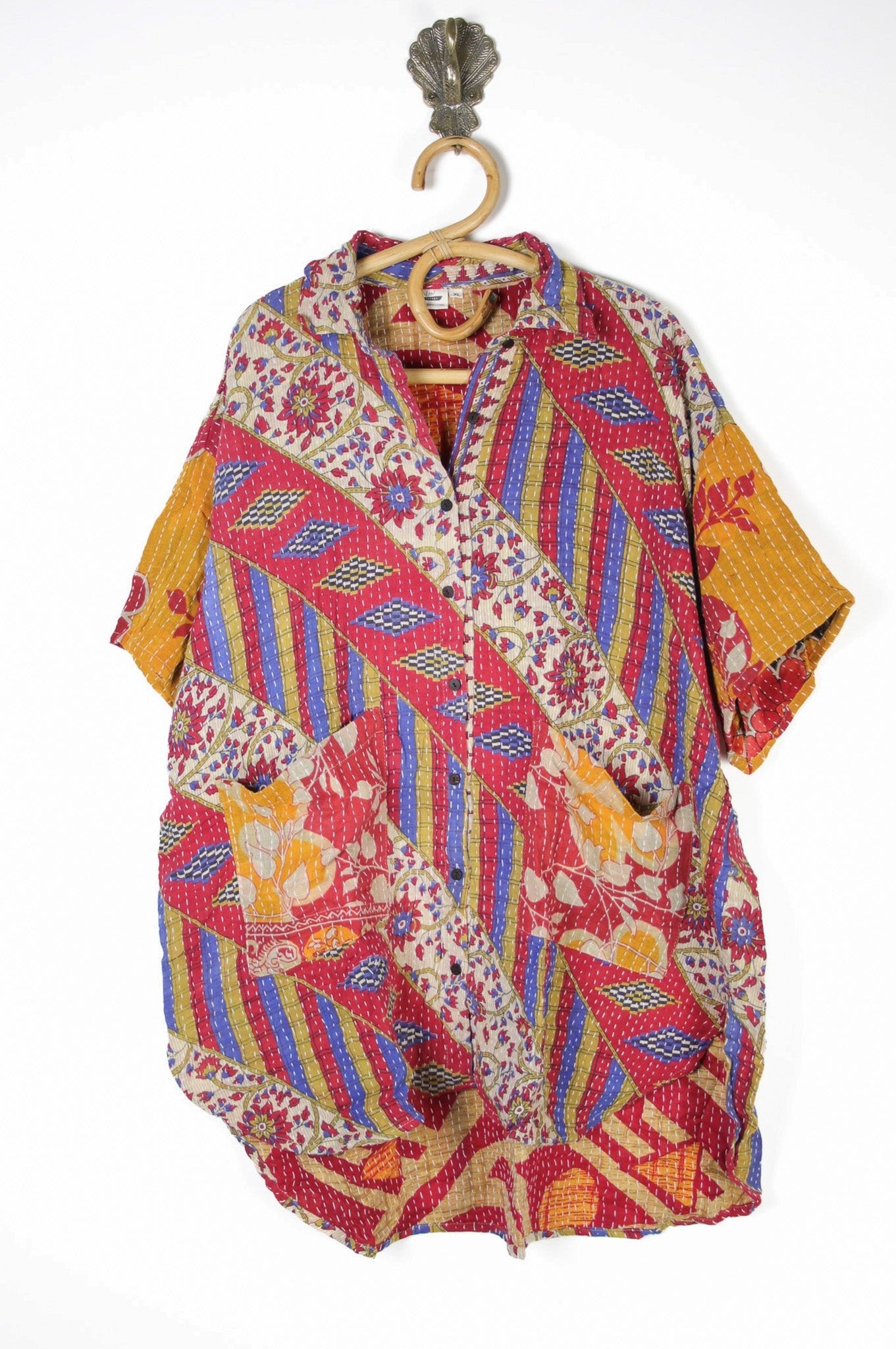 Lila Kantha Shirt XL (10614) LilaShirtXLRenewVintage106141_743cab53-04b8-4681-8e70-902175c2709f Renew Bohemian Pty Ltd