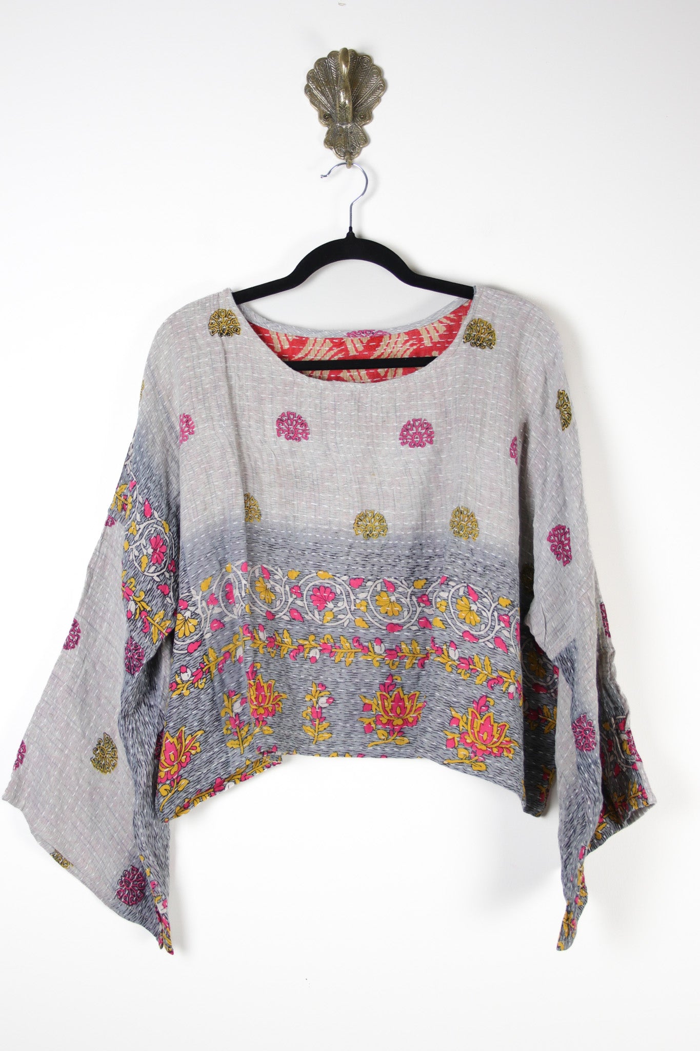 Saral Kantha Top (18087)