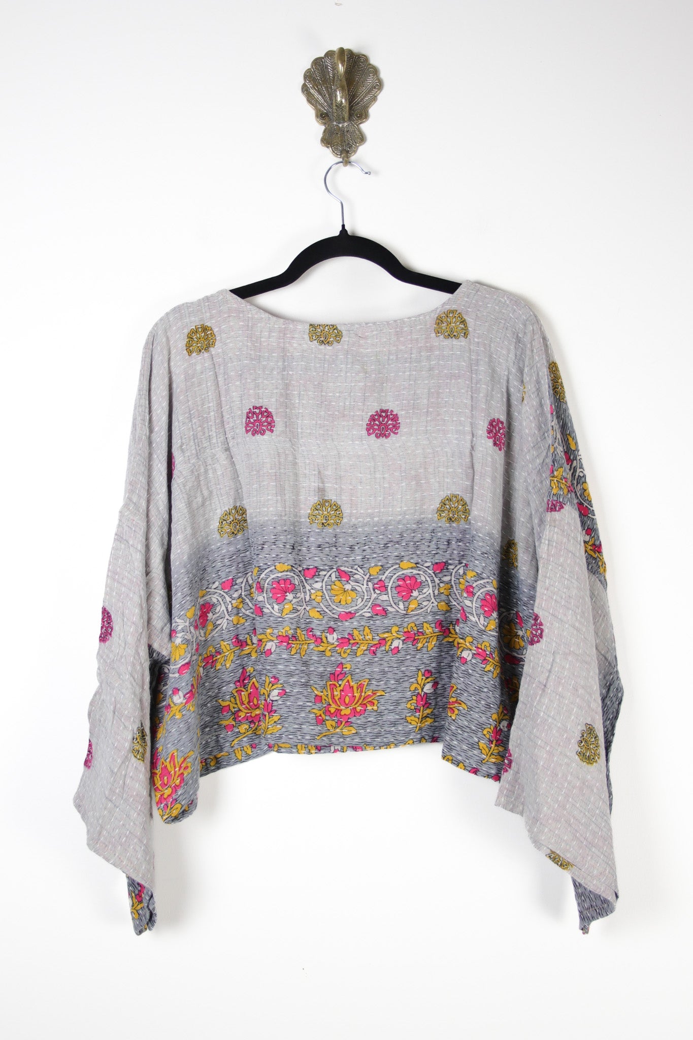 Saral Kantha Top (18087)