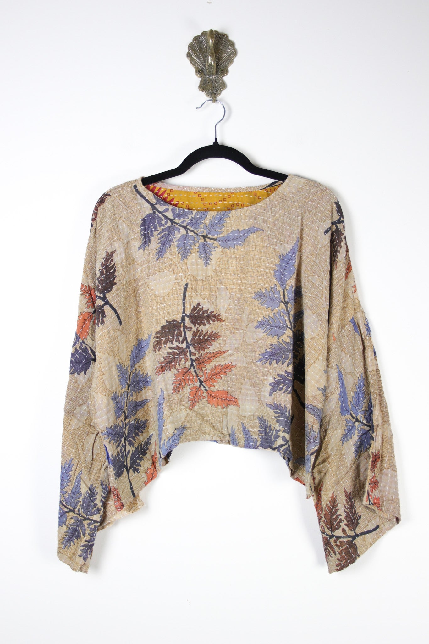 Saral Kantha Top (18089)