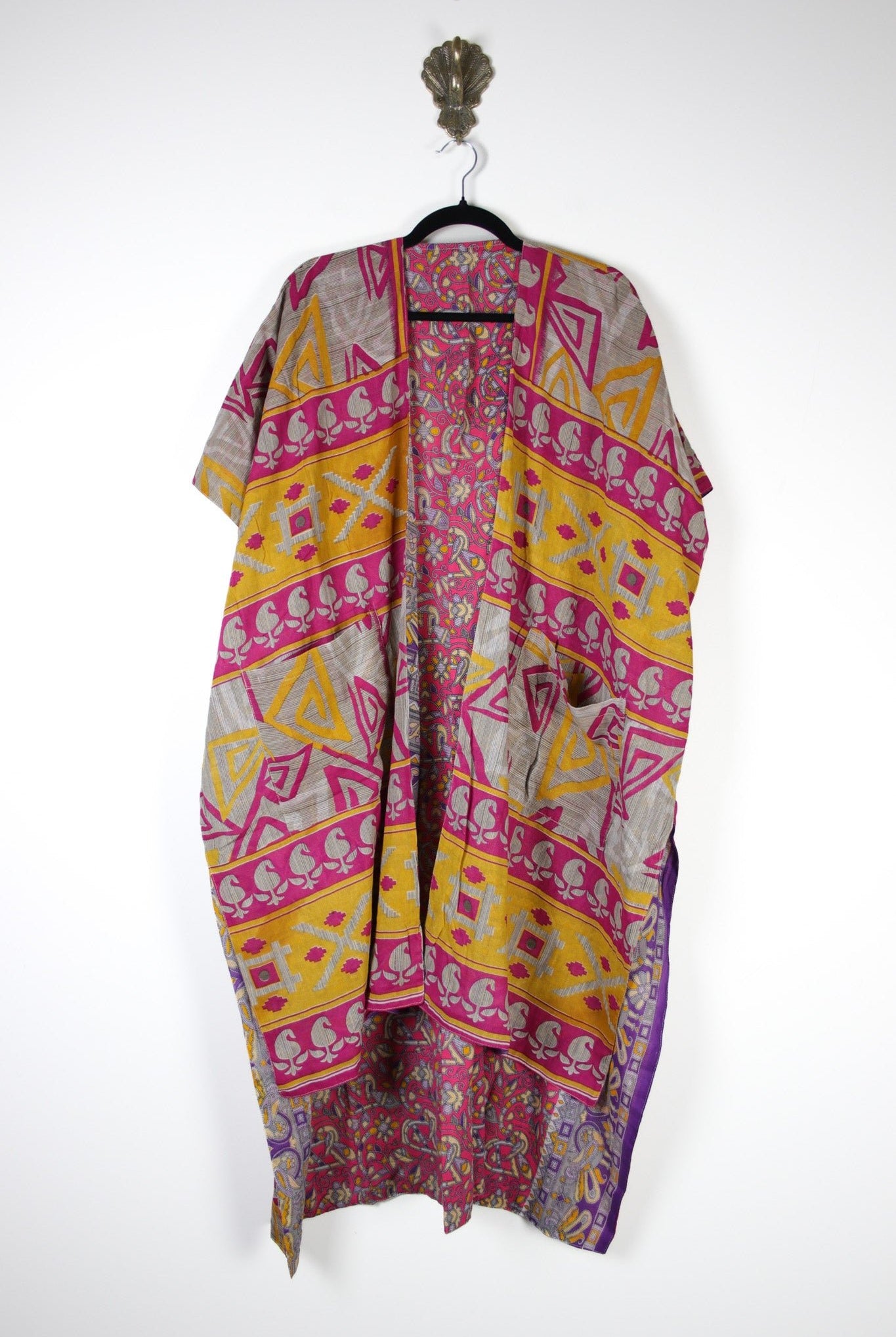Sari Ruana (17012) SariRuanaRenewVintage170123 Renew Bohemian Pty Ltd