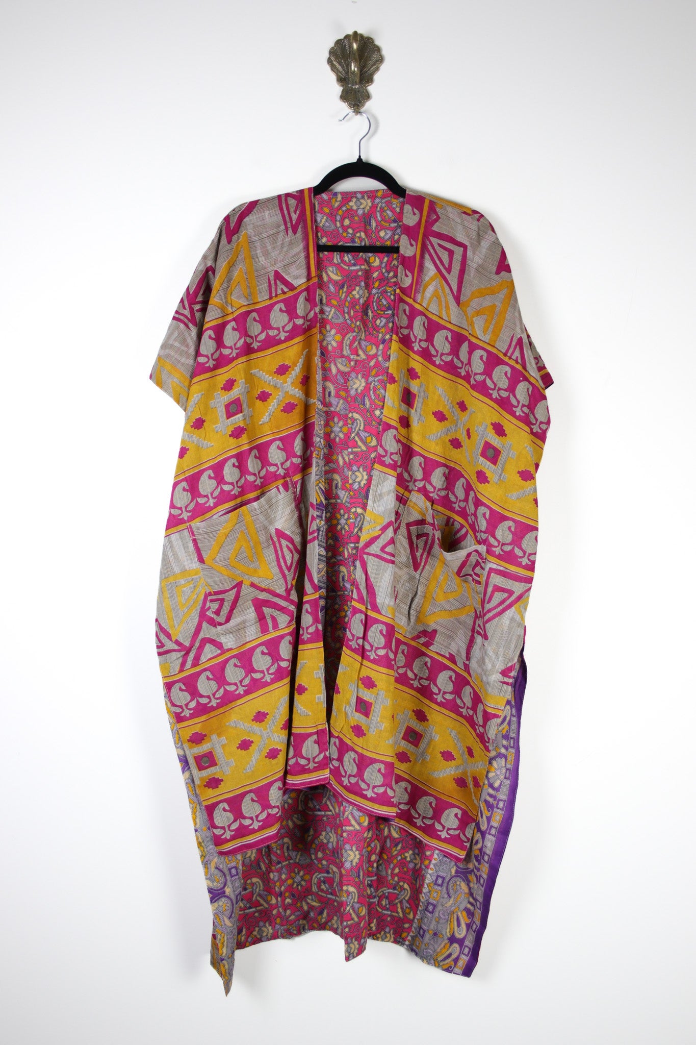 Sari Ruana (17012) SariRuanaRenewVintage170123 Renew Bohemian Pty Ltd