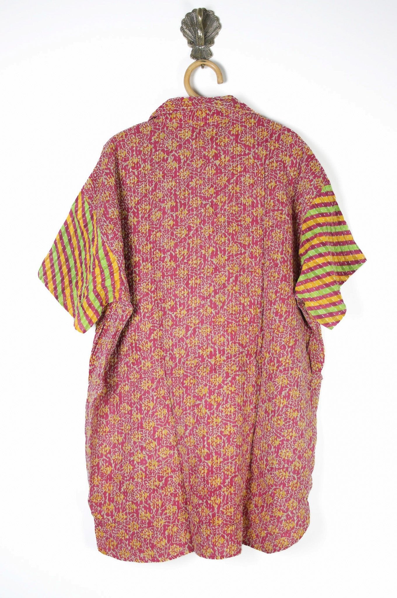 Lila Kantha Shirt L (10624) LilaShirtLRenewVintage106242_58123936-556d-45de-9c72-c164da8e0cdc Renew Bohemian Pty Ltd