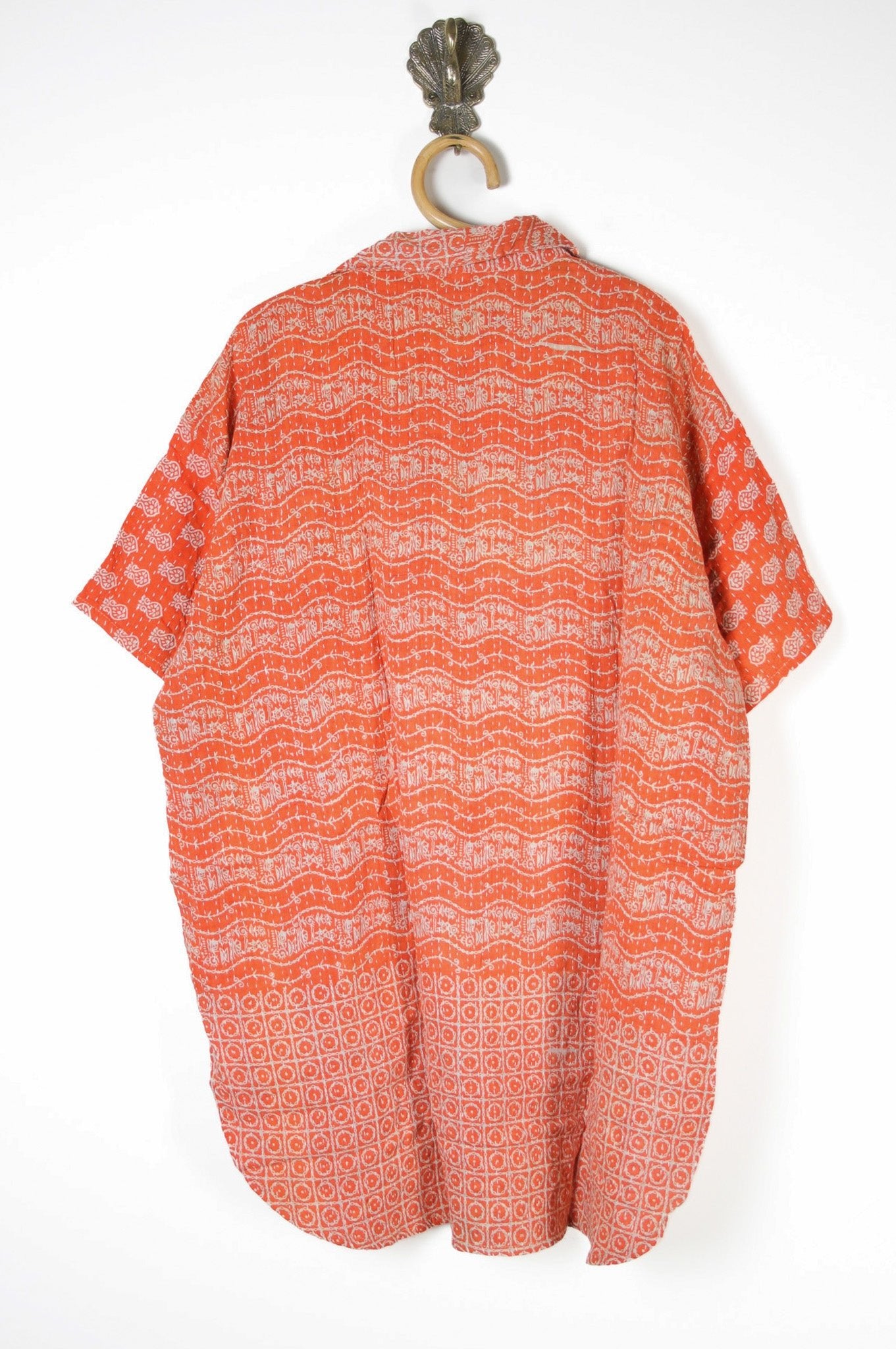 Lila Kantha Shirt L (10627) LilaShirtLRenewVintage106272_8fdc80c6-9c01-40aa-9df6-a27133304e1d Renew Bohemian Pty Ltd