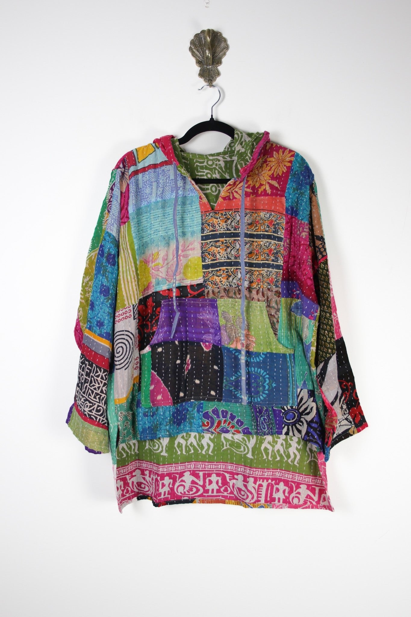 Patchwork Homebody Hoodie M (20122) PatchworkHomebodyHoodieMRenewBohemian201221 Renew Bohemian Pty Ltd