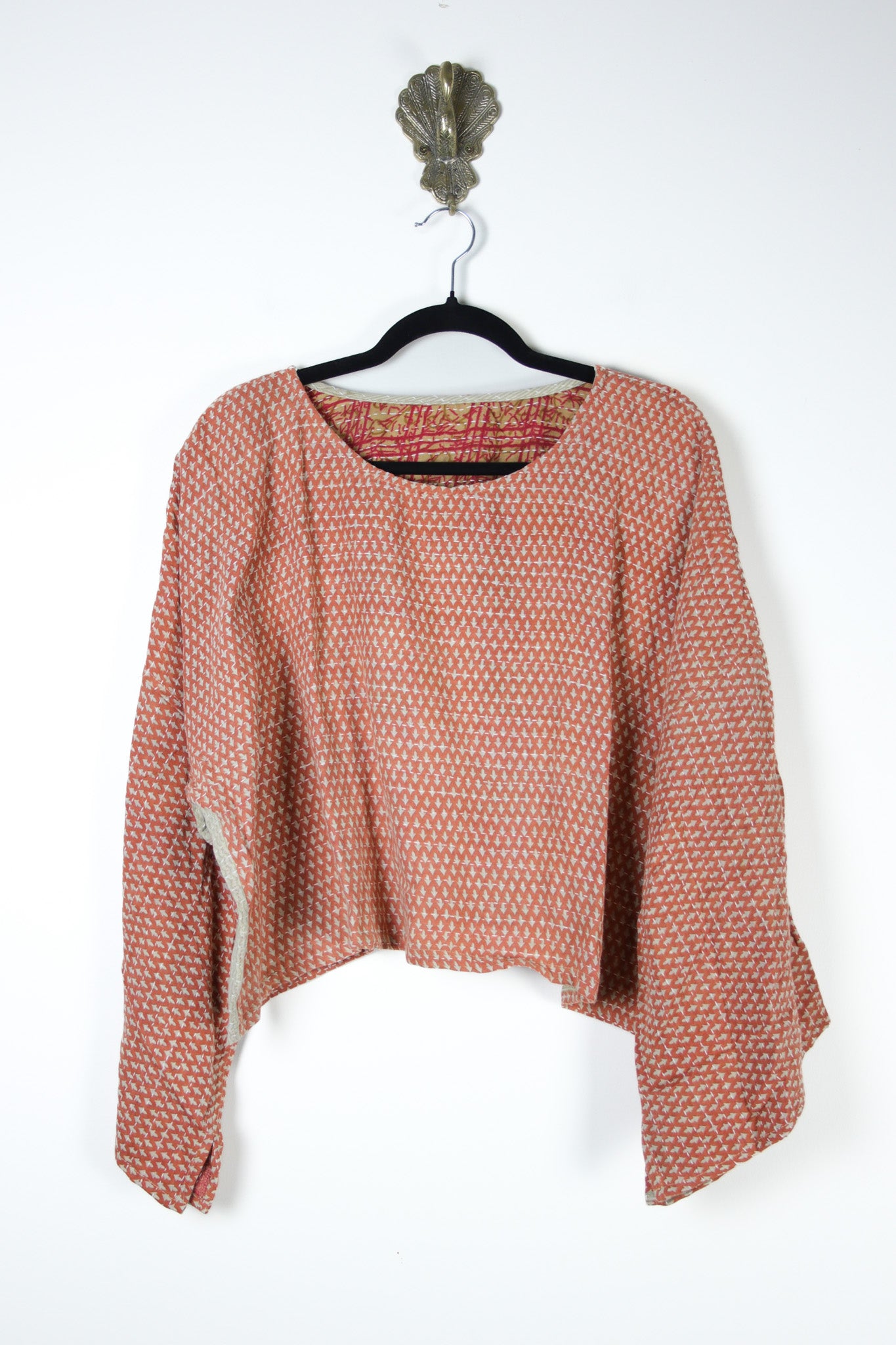 Saral Kantha Top (18048)