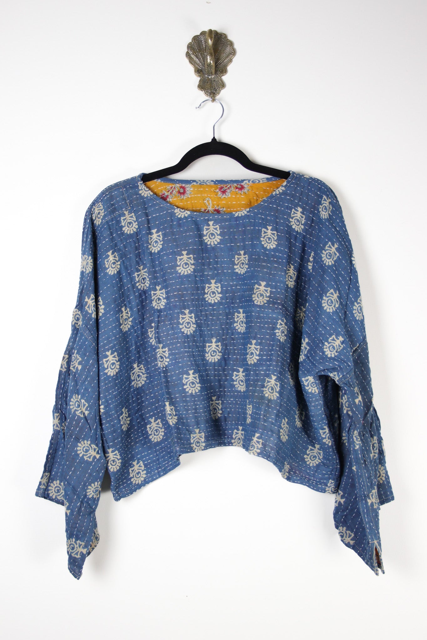Saral Kantha Top (18099)