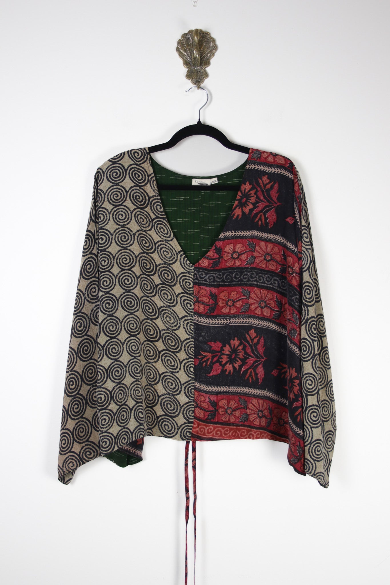 Jovie Silk Top 2XL (20278) SilkJovie2XLRenewBohemian202781 Renew Bohemian Pty Ltd