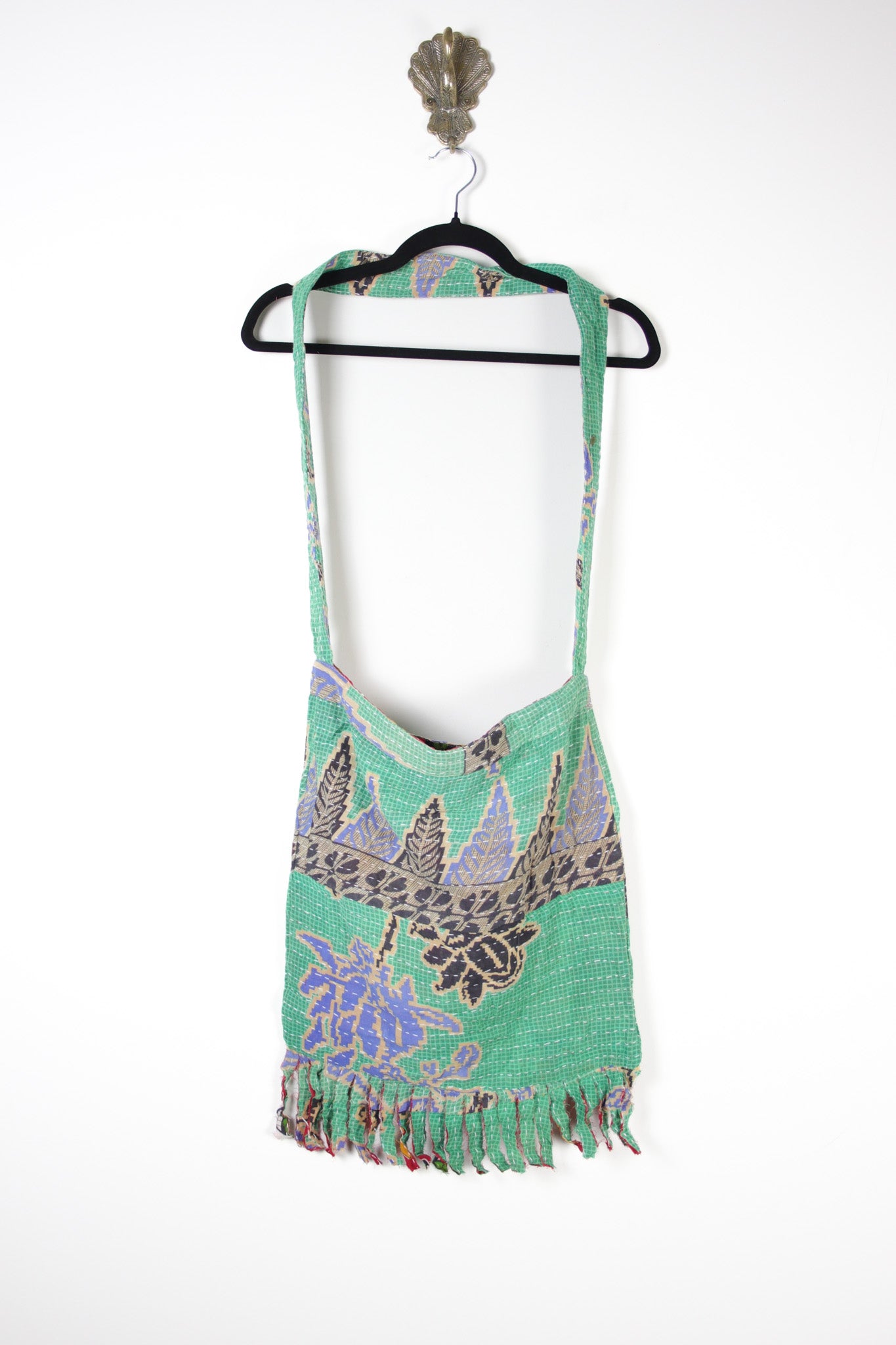 Wanderer Kantha Bag (20000)